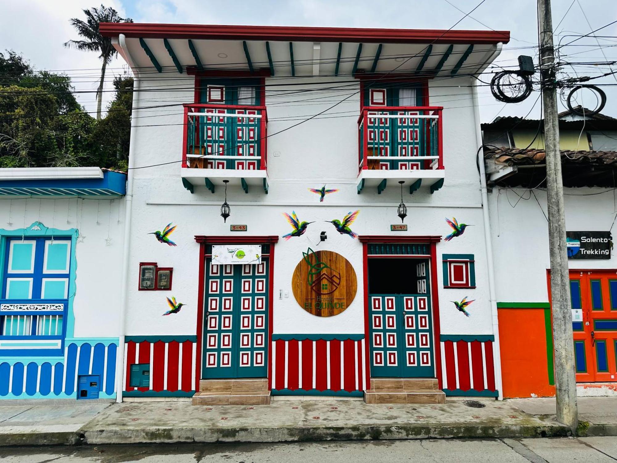 סאלנטו Hostal El Quinde מראה חיצוני תמונה