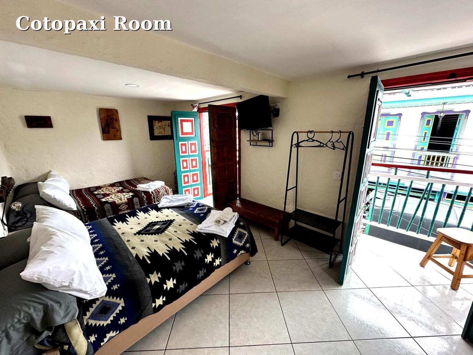 סאלנטו Hostal El Quinde מראה חיצוני תמונה
